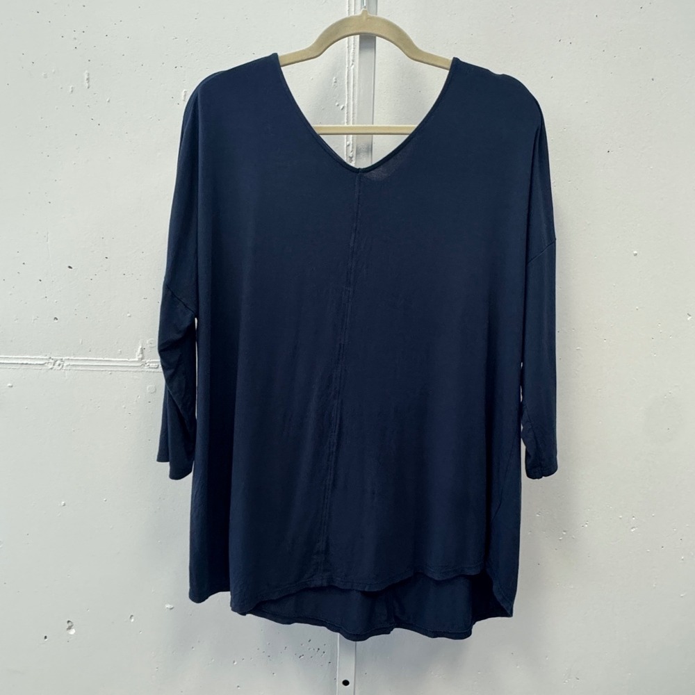 Tahari Navy Blue V-Neck Drop Shoulder 3/4 Sleeve Modal Blend Top XL Relaxed Fit